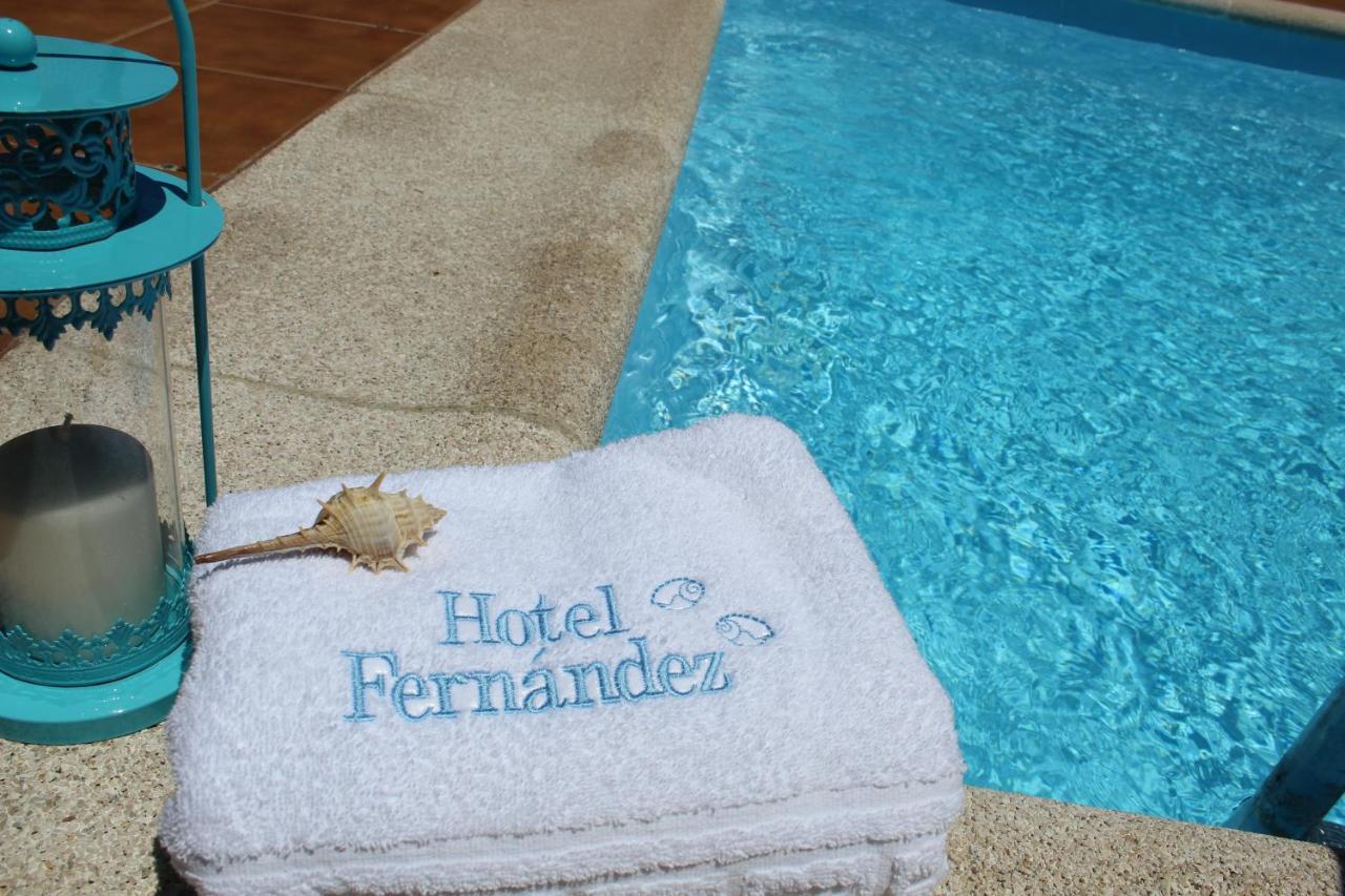 Hotel Fernandez サンシェンショ エクステリア 写真
